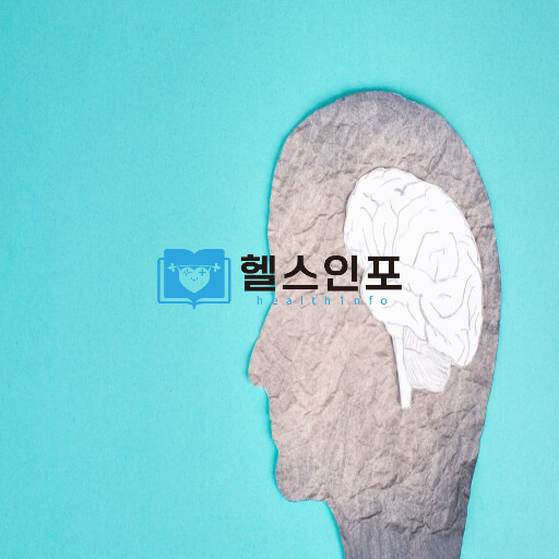 알츠하이머 진단 받으셨나요? 원인과 혁신적인 치료법을 알아보자